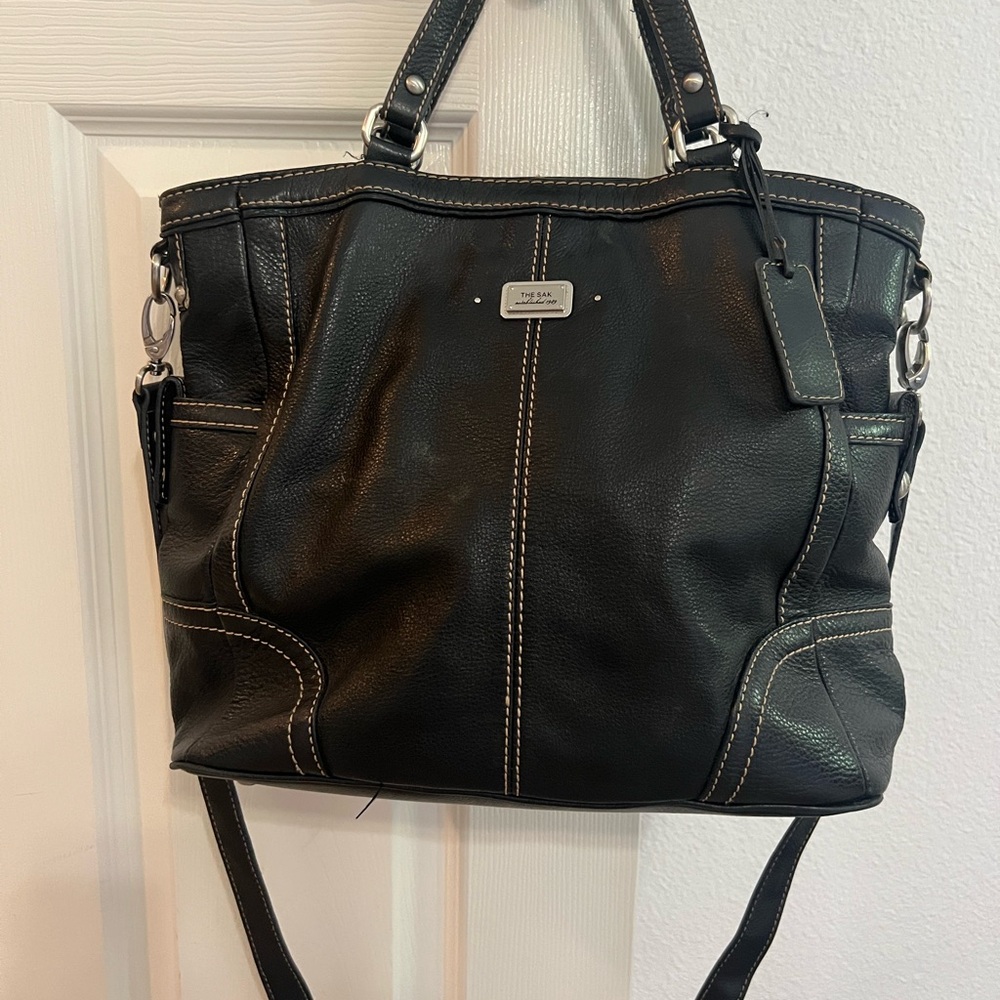 The Sak Black Leather Shoulder Bag with Contrast Stitching
